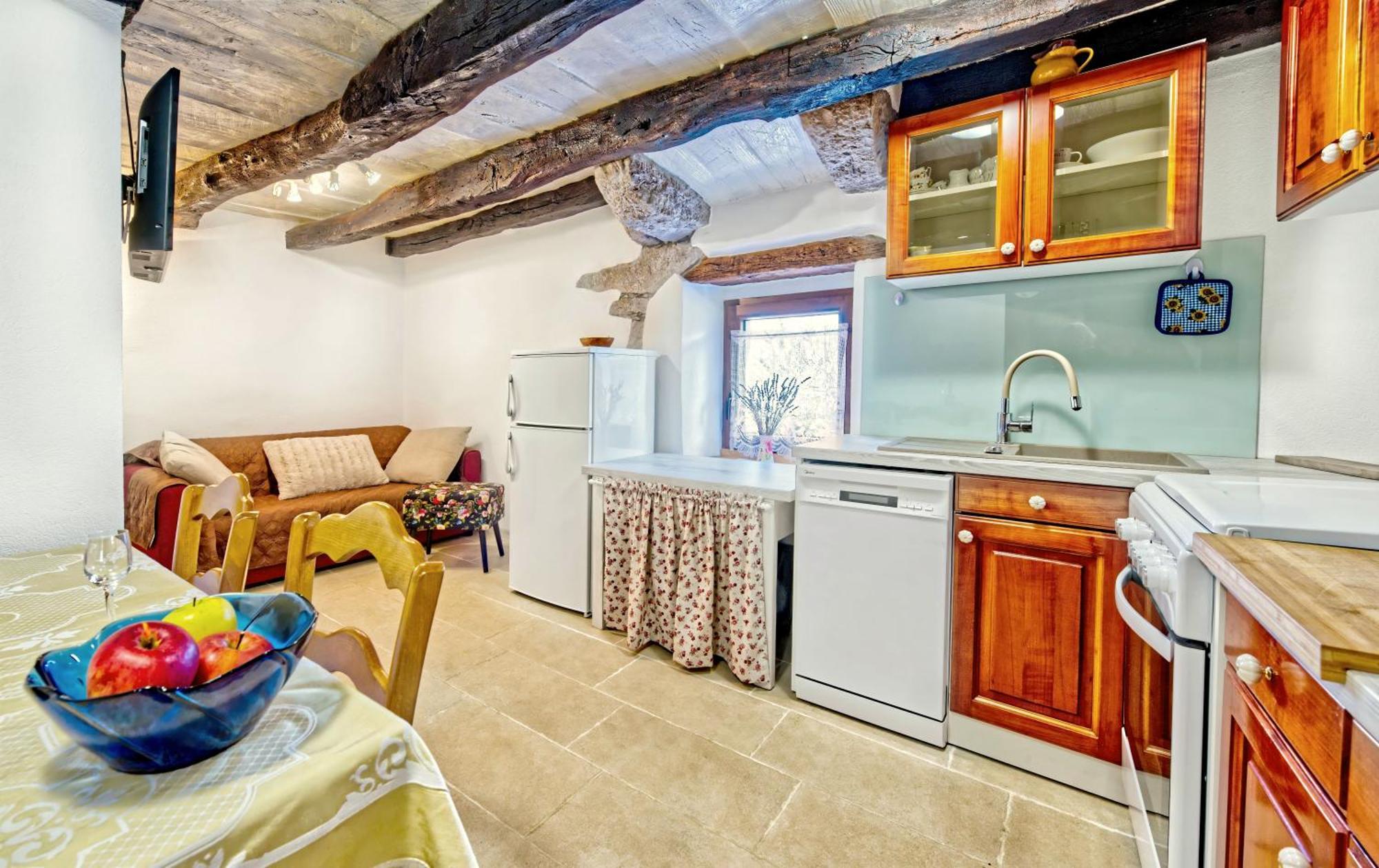 Apartman Studio Baladur Roč Exterior foto